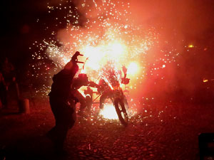 Fires de Sant Narc&iacute;s 2021. Correfoc amb els Diables de l'Onyar
