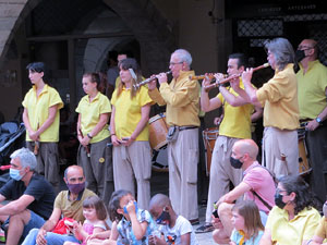Arribada de la Flama del Canig&oacute; 2021 a la pla&ccedil;a del Vi