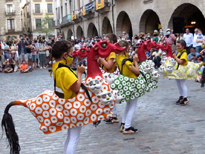 Arribada de la Flama del Canig&oacute; 2021 a la pla&ccedil;a del Vi