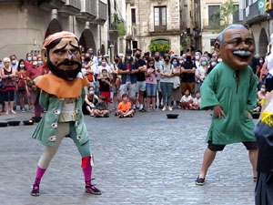 Arribada de la Flama del Canig&oacute; 2021 a la pla&ccedil;a del Vi