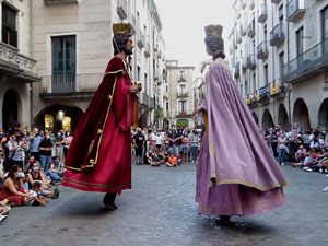 Arribada de la Flama del Canig&oacute; 2021 a la pla&ccedil;a del Vi