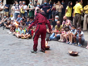 Arribada de la Flama del Canig&oacute; 2021 a la pla&ccedil;a del Vi