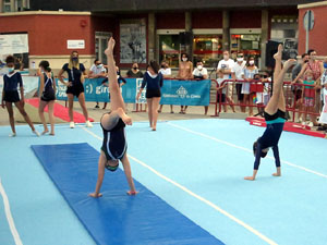 IX Jornada de l'Esport Femen&iacute; 2021 a la pla&ccedil;a Salvador Espriu i la de Francesc Calvet i Rubalcaba