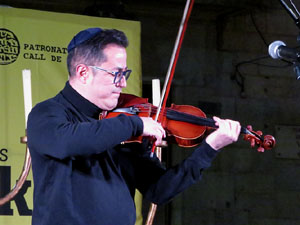 Nadal 2021. Encesa de les llums de Hanukk&agrave; a la pla&ccedil;a del Vi