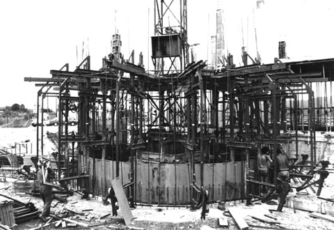 Construcció de la Torre de comunicacions. 1990