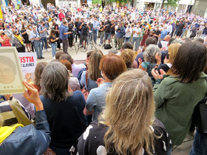 Concentració de protesta per la detenció de Carles Puigdemont a l'Alguer