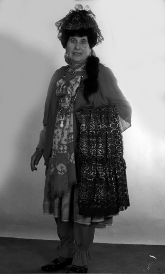 Soledad Marqu&egrave;s, coneguda com la Sidrala. Ca. 1979