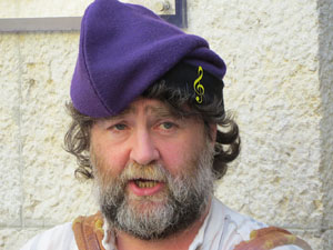 Setmana Santa 2022 a Girona. Cantada de Caramelles