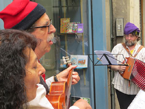 Setmana Santa 2022 a Girona. Cantada de Caramelles