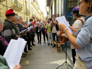 Setmana Santa 2022 a Girona. Cantada de Caramelles