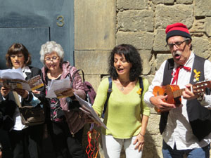 Setmana Santa 2022 a Girona. Cantada de Caramelles