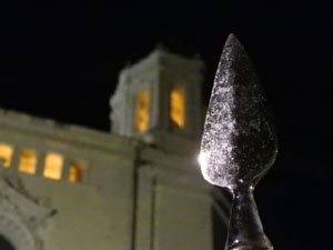 Setmana Santa 2022 a Girona. Sortida dels Manaies per lliurar el Penó