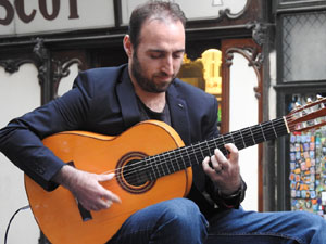 Festival Strenes 2022. Concert de Hatxe Music a la pla&ccedil;a del Vi
