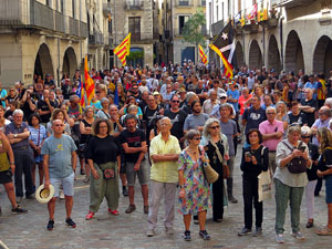 Diada Nacional 2022. Concentració a la plaça del Vi, lectura del manifest i cant de Els Segadors