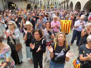 Diada Nacional 2022. Concentració a la plaça del Vi, lectura del manifest i cant de Els Segadors