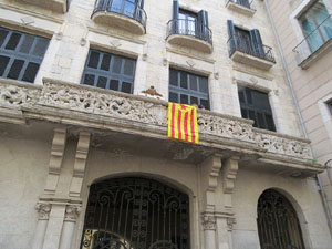 Diada Nacional 2022. Concentració a la plaça del Vi, lectura del manifest i cant de Els Segadors