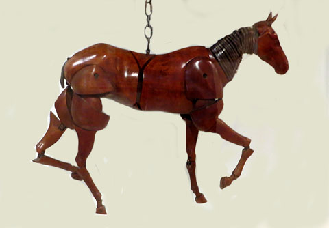Cavall articulat que havia estat propietat de l'escultor Enric Monjo