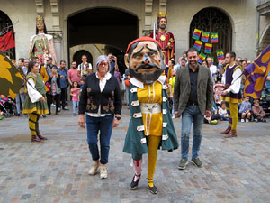 Fires de Sant Narcís 2022. Toc de rams. Cerimònia del canvi de rams de les gegantes