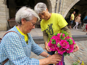 Fires de Sant Narcís 2022. Toc de rams. Cerimònia del canvi de rams de les gegantes