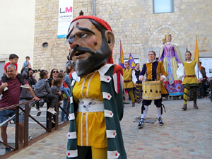 Fires de Sant Narcís 2022. Toc de rams. Cerimònia del canvi de rams de les gegantes