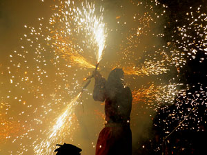 Fires de Sant Narcís 2022. El correfoc amb els Diables de l'Onyar