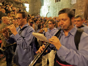 Fires de Sant Narcís 2022. Pilar a les escales de la Catedral