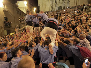 Fires de Sant Narcís 2022. Pilar a les escales de la Catedral