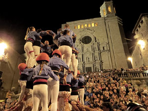 Fires de Sant Narcís 2022. Pilar a les escales de la Catedral
