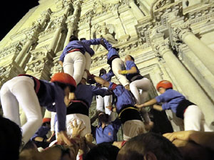 Fires de Sant Narcís 2022. Pilar a les escales de la Catedral