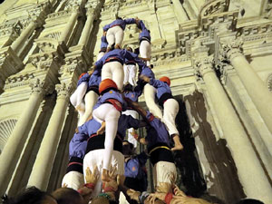 Fires de Sant Narcís 2022. Pilar a les escales de la Catedral