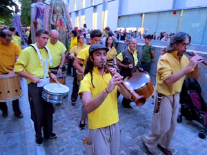 Fires de Sant Narc&iacute;s 2022. El preg&oacute;. Cercaviles de gegants i capgrossos