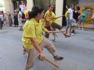Cercavila de la Flama del Canig&oacute; 2022 fins la pla&ccedil;a del Vi