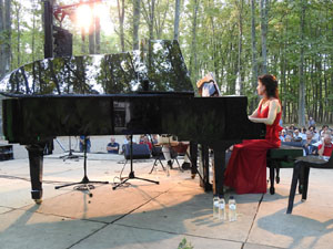 Festival Notes al parc 2022. Dom&egrave;nech Surroca i Nadia Bosch