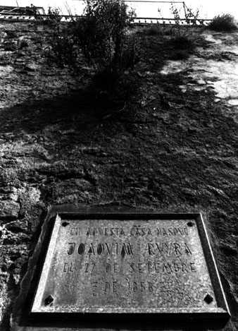 Placa de la casa natal de Joaquim Ruyra. 1982