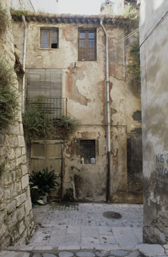 Carrer dels Vern. 1990