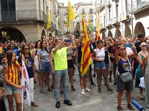 Diada Nacional 2023. Concentració a la plaça del Vi