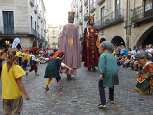 Balls a la pla&ccedil;a del Vi