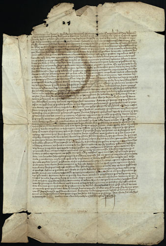 Alfons IV al bisbe i Cap&iacute;tol de la Seu de Girona. Atesa la s&uacute;plica dels nuncis de la ciutat amb motiu dels danys causats per les inundacions del riu Ter, els mana que cap clergue amb propietats al costat del riu s�abstingui de pagar el tall establert entre el veguer i els jurats de la ciutat i els canonges de la Seu, sota les penes indicades. 1430