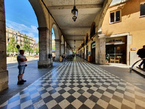 La plaça de la Independència o de Sant Agustí