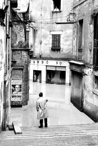 Els Quatre Cantons inundats; vista des del pont de Sant Agustí. 1962