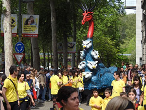 Sant Jordi 2023. Cercavila amb el Beatusaure