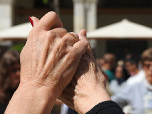 Sant Jordi 2023. Audici&oacute; de sardanes amb la Cobla Bisbal Jove