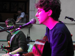Festival Strenes 2023. Concert de Socunbohemio a la pujada de Sant Domènec