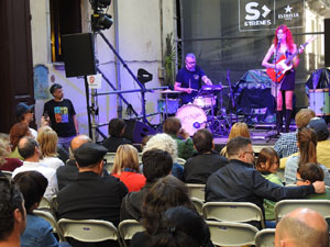 Festival Strenes 2023. Concert de Le Nais a la pujada de Sant Domènec