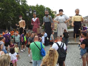 Cercavila d'inauguració del Festival Undarius