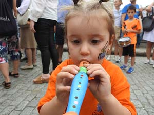 Cercavila d'inauguració del Festival Undarius