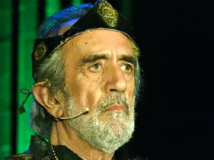 SRepresentaci&oacute; de la Consueta de Sant Jordi cavaller a la nau g&ograve;tica de la Catedral