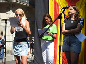 Diada Nacional 2024. Concentració a la plaça del Vi, lectura del manifest i cant de Els Segadors