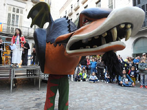Festes de Primavera de Girona 2024. Despertada del petit Drac Major a la Rambla de la Llibertat