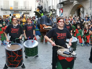 Festes de Primavera de Girona 2024. Despertada del petit Drac Major a la Rambla de la Llibertat